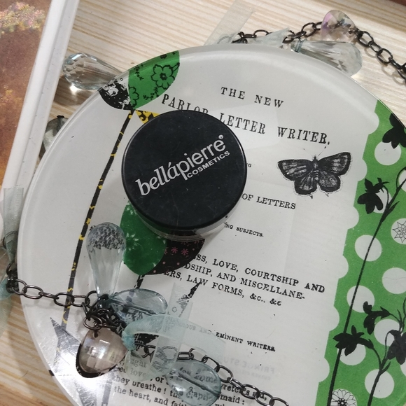 NEW bellapierre cosmetics banana setting powder - Picture 2 of 5